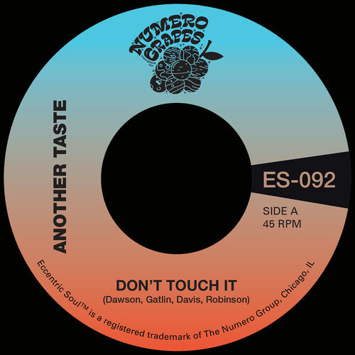 Another Taste & Maxx Traxx - Don’t Touch It 7" label. 