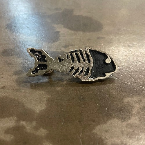 Vintage Fishbone Silver and black pin